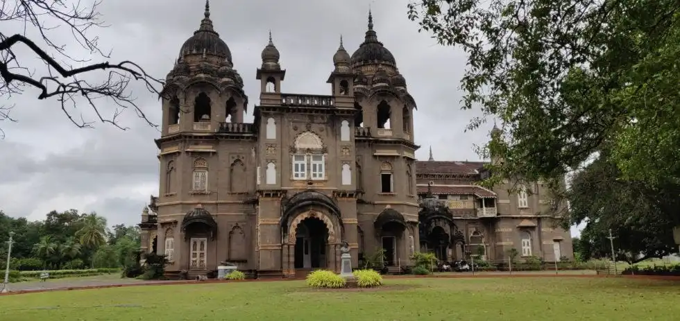 New Palace (Chhatrapati Shahu Museum)